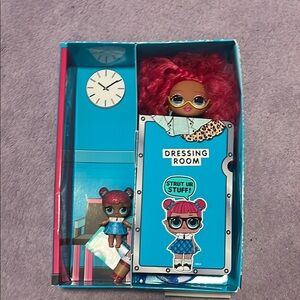 LOL Surprise OMG Class Prez Doll Set
